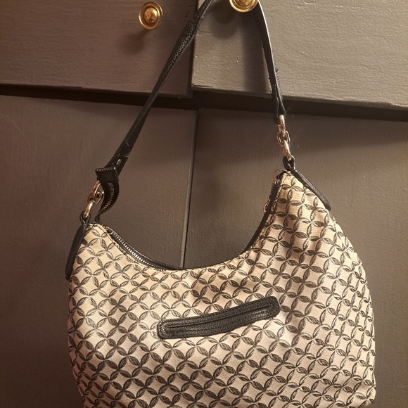 Dana Buchman pocket book - Picture 2 of 5